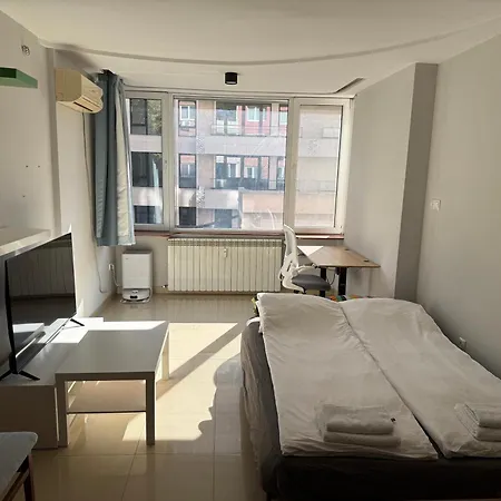 Koziak 21 South Park Apartment